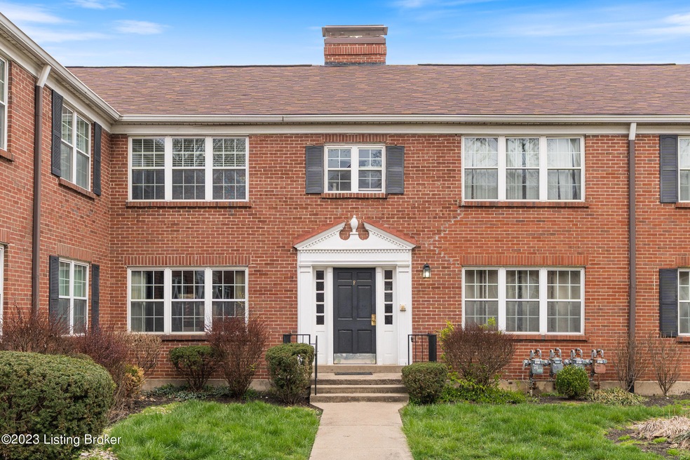 1609 Ellwood Ave unit F4, Louisville, KY 40204 - photo 1