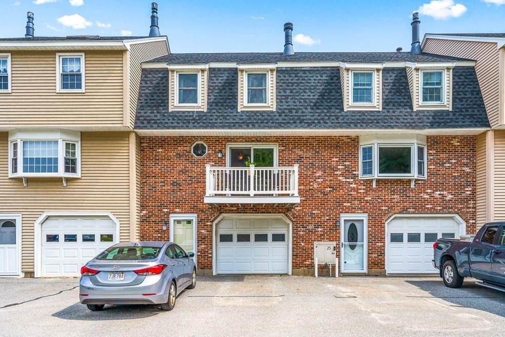 52 Frederick St unit 24, Dracut, MA 01826 - photo 1