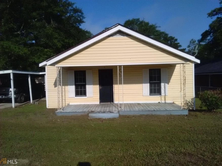 N N College St, Claxton, GA 30417 - photo 1