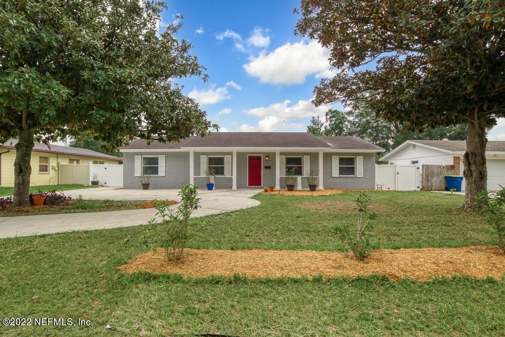 8267 Lone Star Rd, Jacksonville, FL 32211 - photo 1