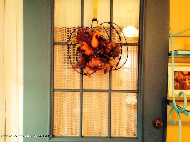 Sunset B front door