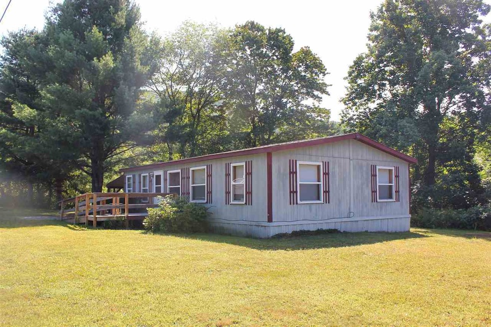 57 Kapper Dr, Winchester, NH 03470 - photo 1