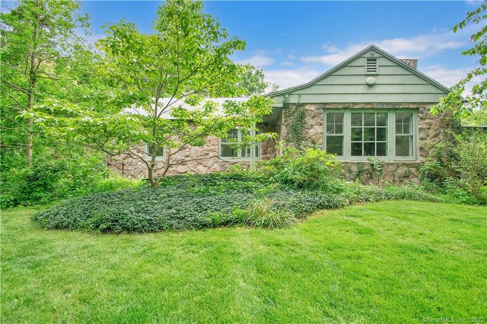 54 Elm St, Fairfield, CT 06824 - photo 1