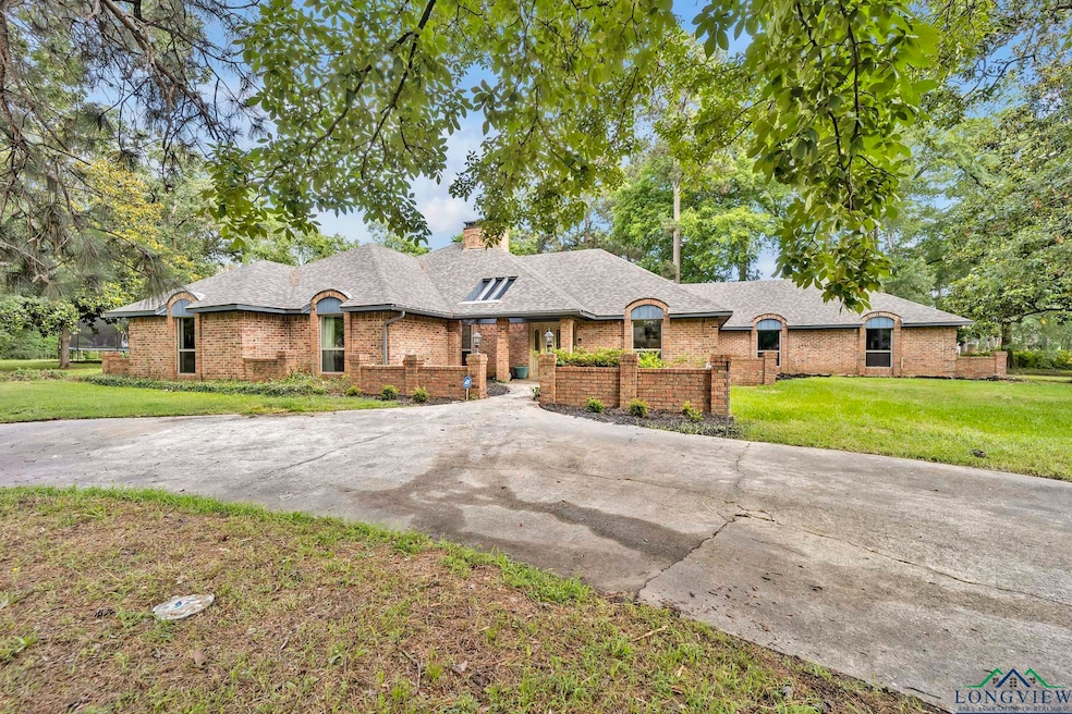 For Sale $465,000