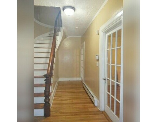 31 Rockingham St unit 1, Lynn, MA 01902 - photo 1