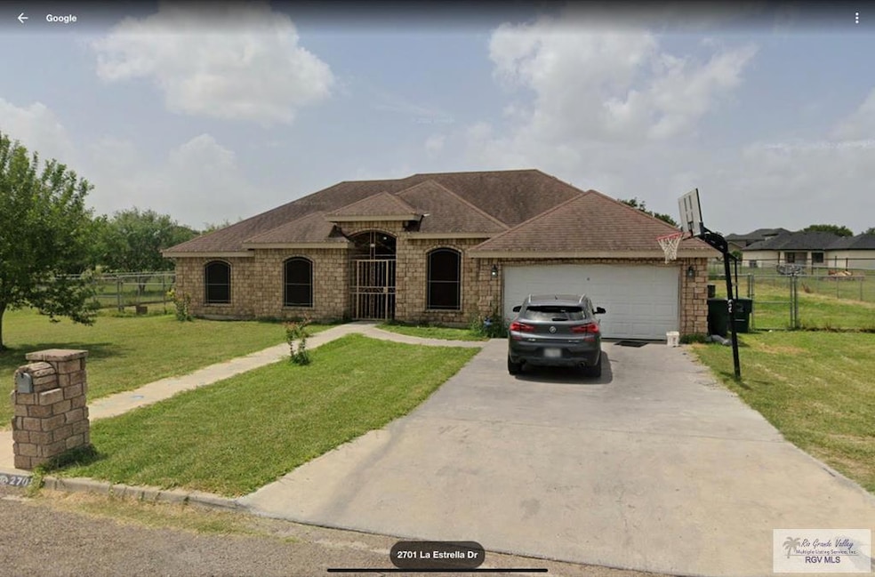 2701 La Estrella Dr, Weslaco, TX 78599 - photo 1