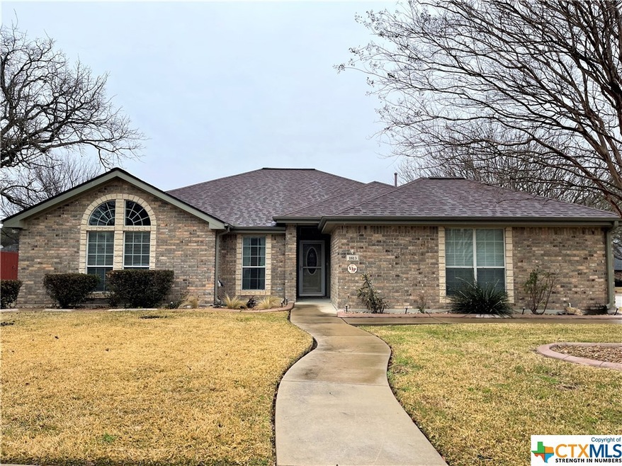 1813 Bowen Ave, Copperas Cove, TX 76522 - photo 1