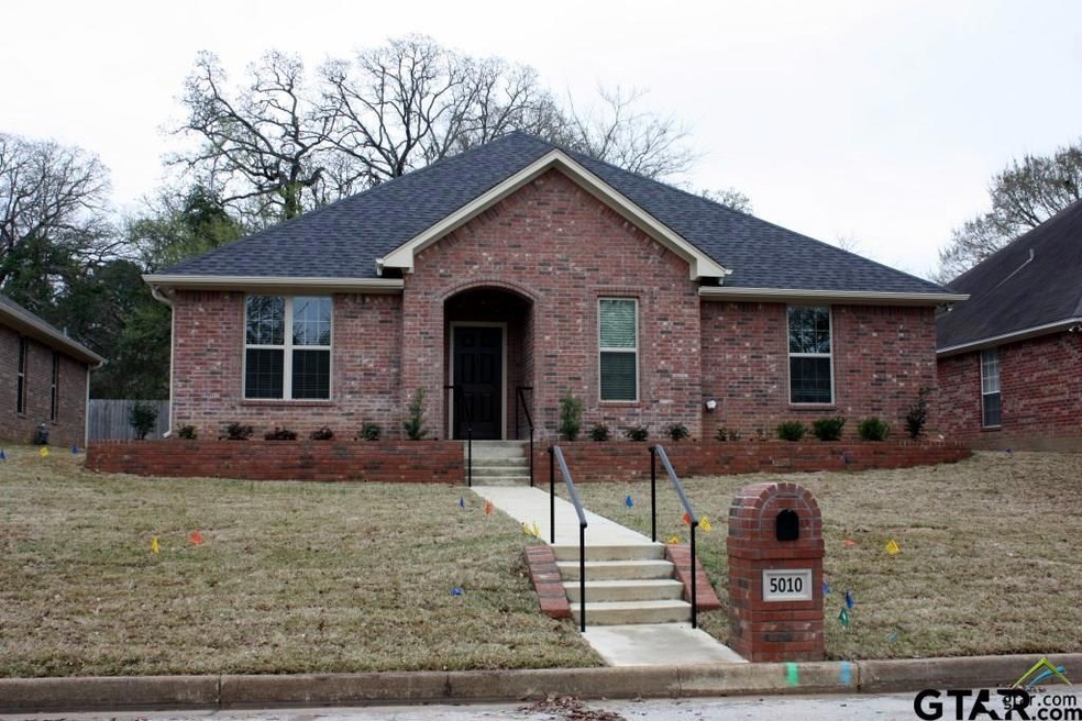 5010 5010 Forestwood Blvd, Tyler, TX 75703 - photo 1