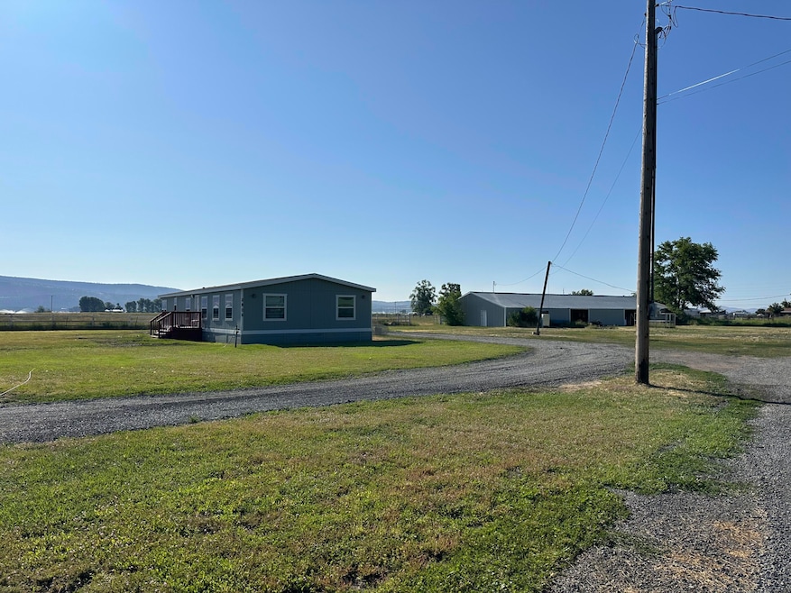 For Sale $395,000 • Co-Listing Agent