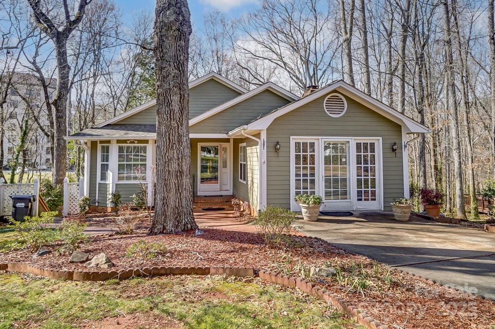 Sold $372,000 • Co-Listing Agent