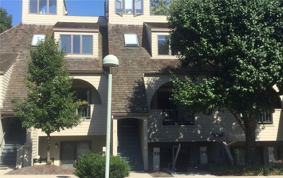 6 Weetamoe Farm Dr, Bristol, RI 02809 - photo 1