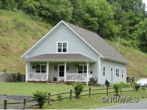 183 Jr Pate Rd, Burnsville, NC 28714 - photo 1