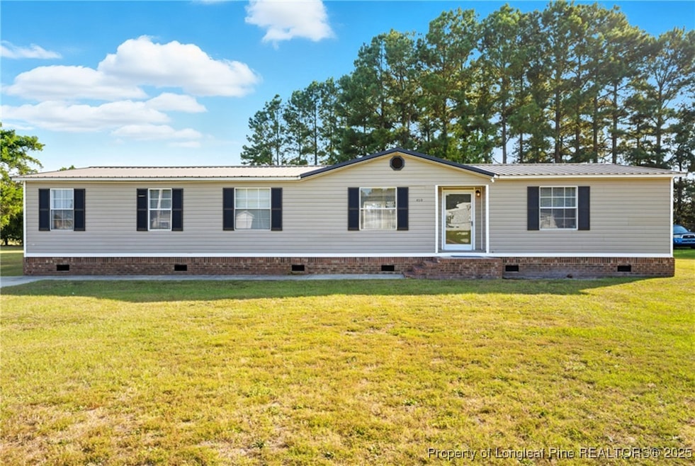 350 Ralph Hunt Blvd, Orrum, NC 28369 - photo 1