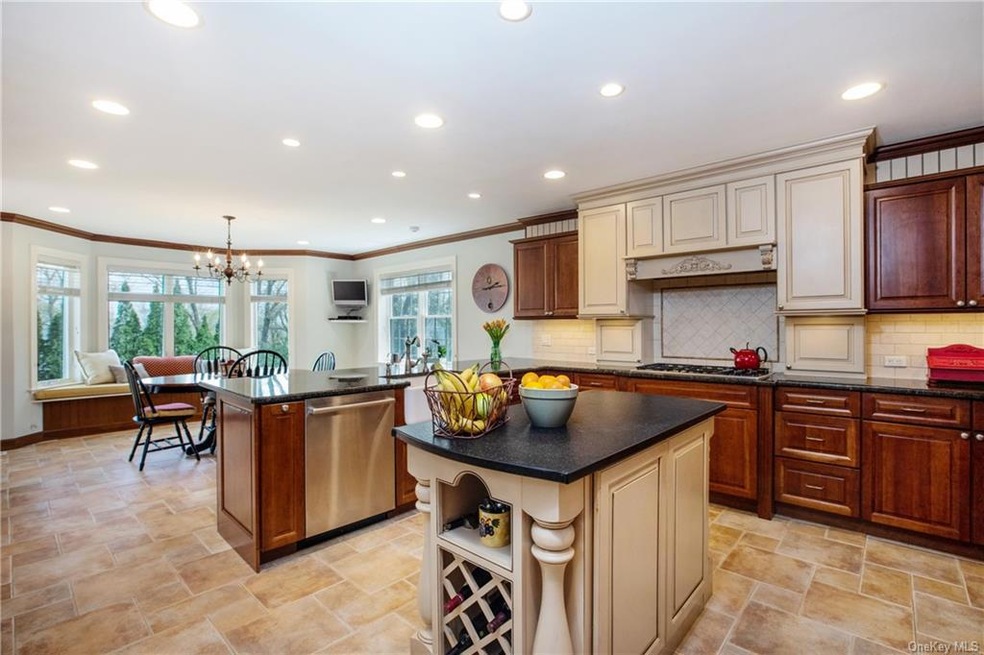 30 Tamarack Trail, Hartsdale, NY 10530 - photo 1