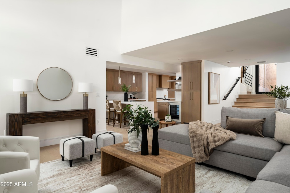 4446ECamelbackRd Unit102-8