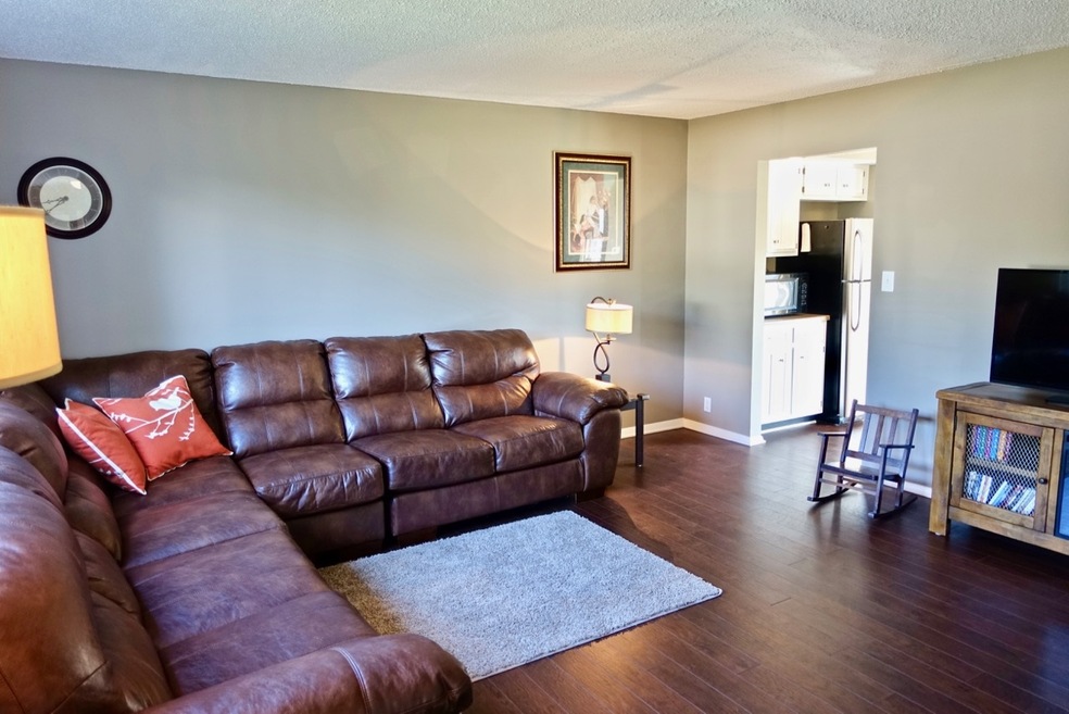 409 W Horizon Rd, Muncie, IN 47303 - photo 1