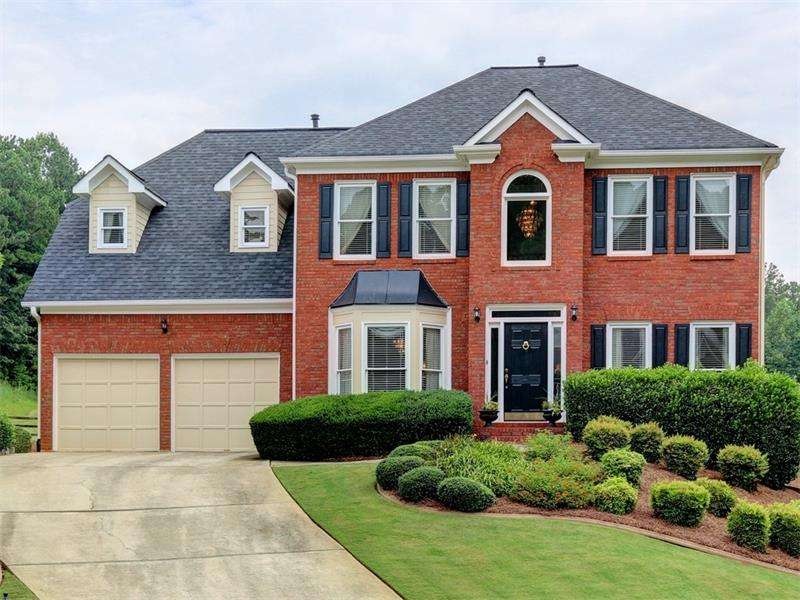 Stunning brick home on the Golf Course!