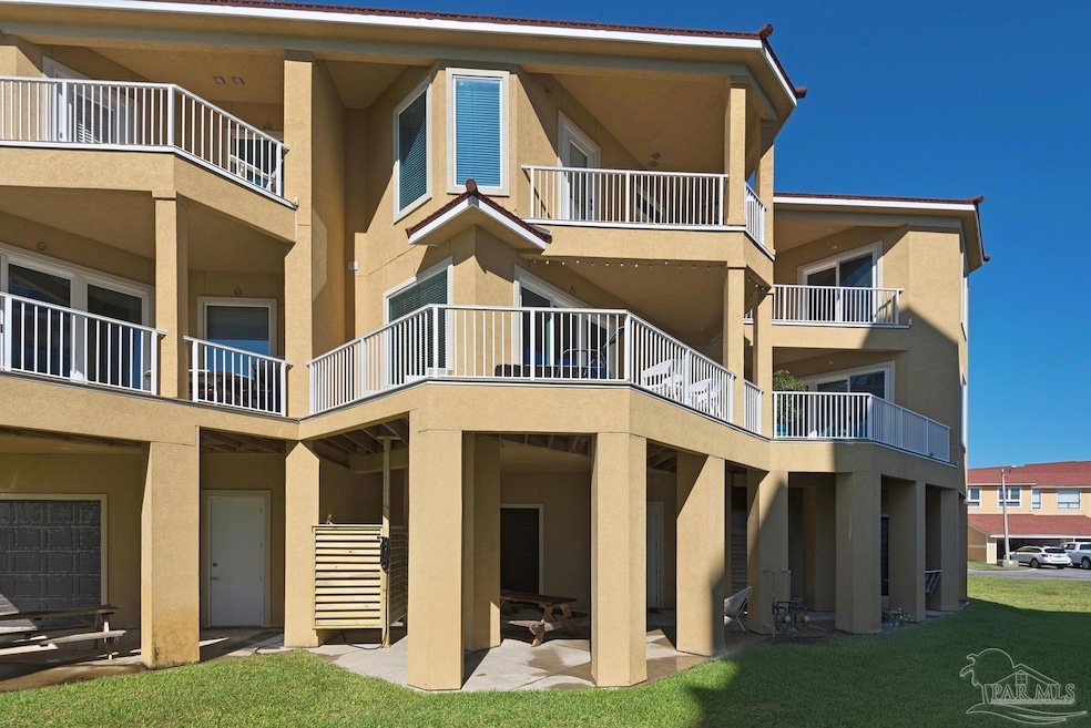 Sold $1,150,000 • Co-Listing Agent