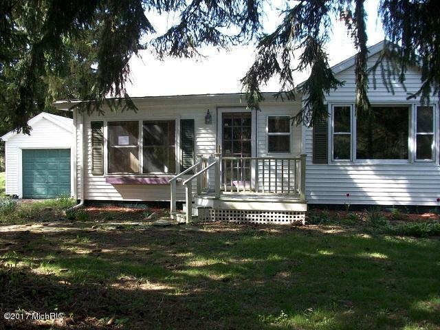 8833 Elm Valley Rd, Three Oaks, MI 49128 - photo 1