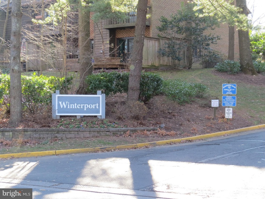 1949 Winterport Cluster, Reston, VA 20191 - photo 1