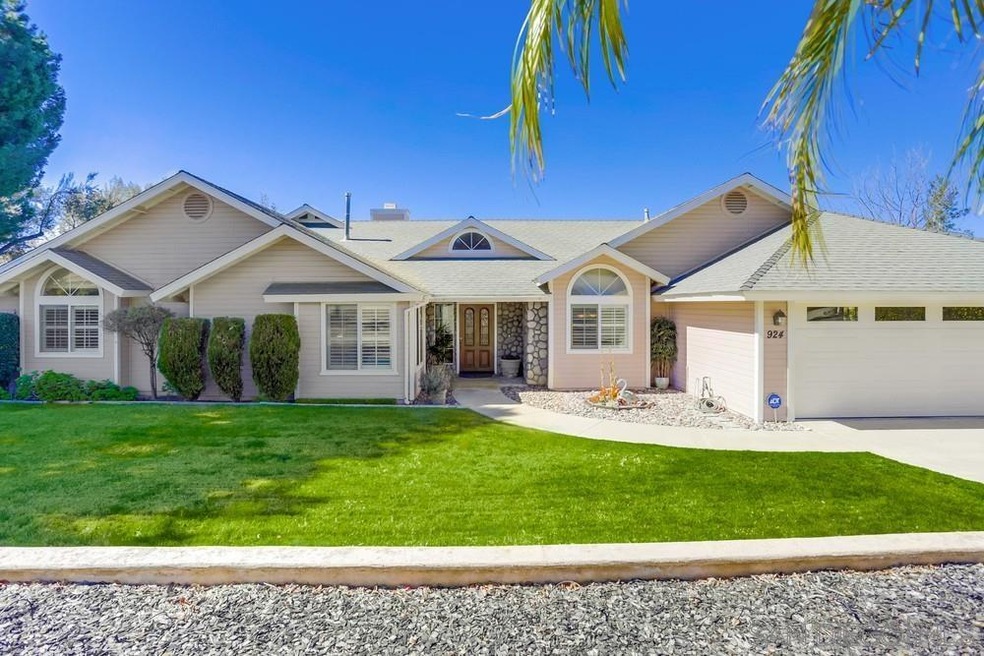 Sold $950,000 • Co-Listing Agent