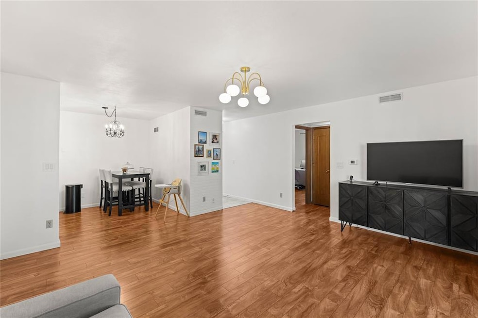 1900 50th St unit 9, Des Moines, IA 50310 - photo 1