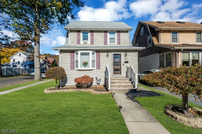 201 E Lincoln Ave, Roselle Park, NJ 07204 - photo 1