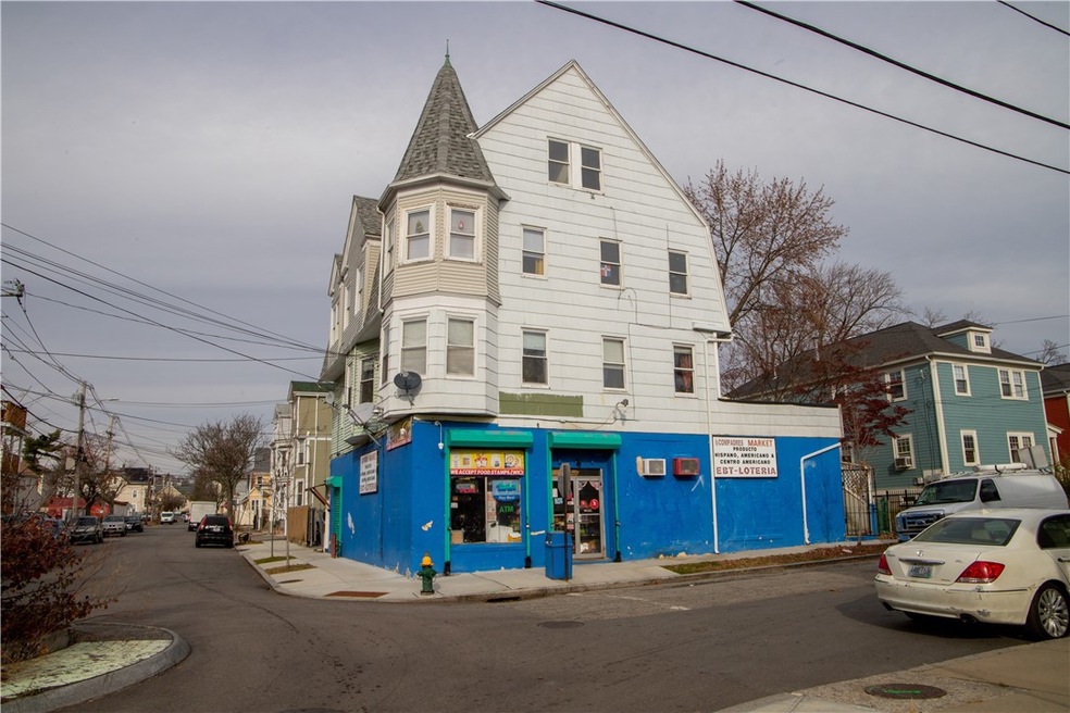 91 Laura St, Providence, RI 02907 - photo 1