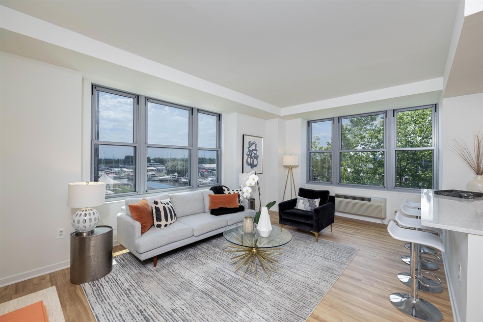 Fulton's Landing unit 4Q, Jersey City, NJ 07302 - photo 1