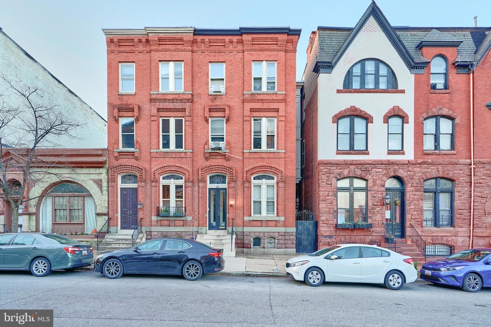 210 Laurens St unit 2, Baltimore, MD 21217 - photo 1