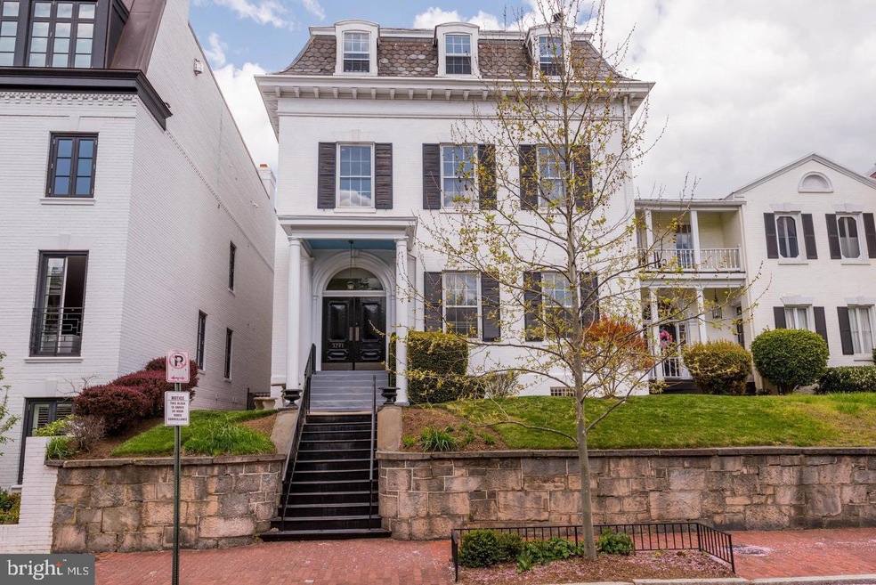 3241 N St NW unit 5, Washington, DC 20007 - photo 1