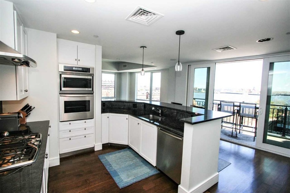 50 Fleet St unit PH 01, Boston, MA 02109 - photo 1