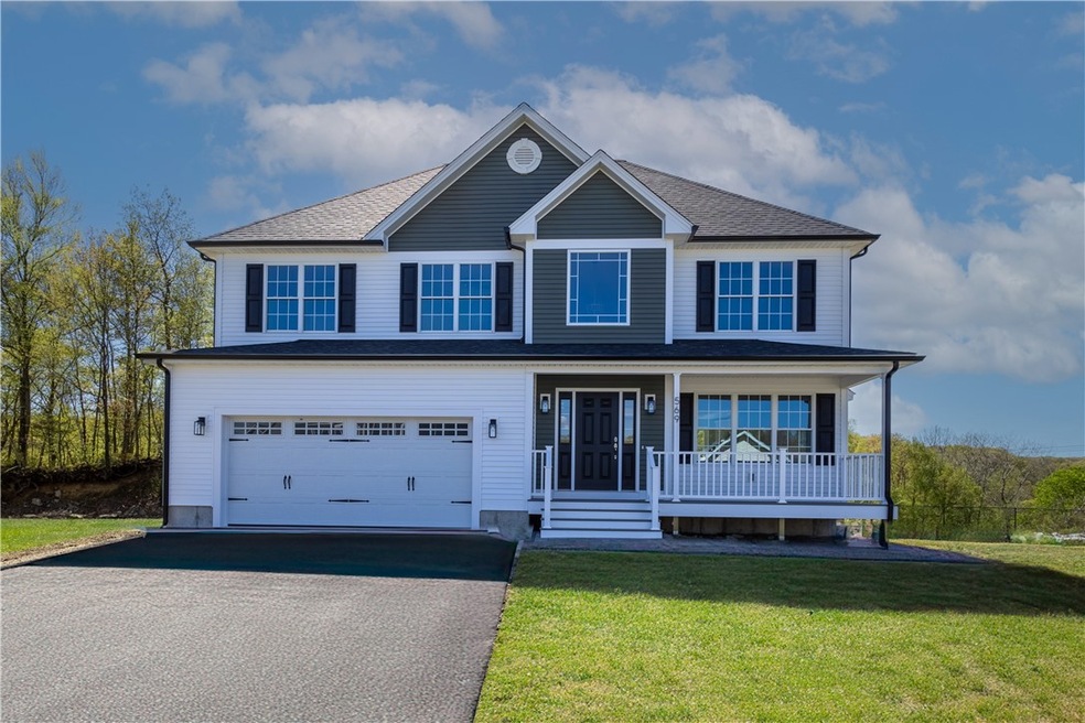 569 Louise St, Woonsocket, RI 02895 - photo 1