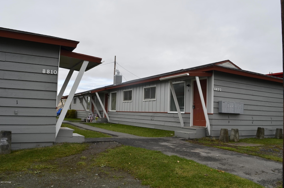 8820 Golovin St unit 6, Anchorage, AK 99507 - photo 1