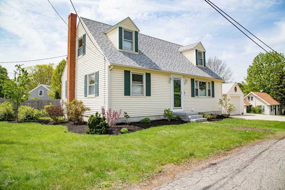 5 Central Ave, Portsmouth, NH 03801 - photo 1