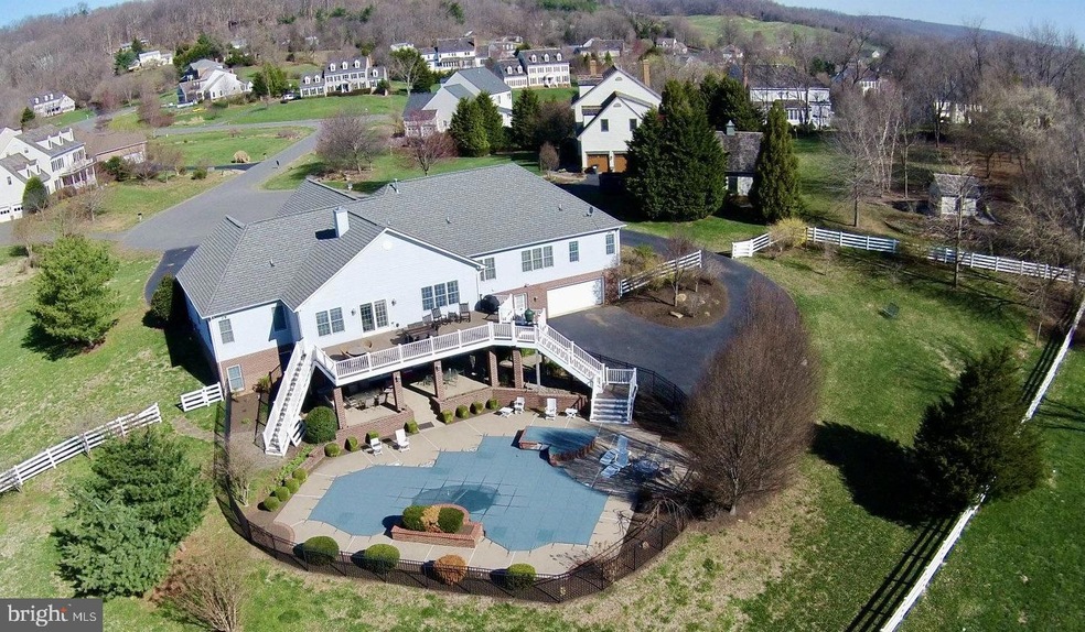 7393 Moccassin Ln, Warrenton, VA 20186 - photo 1