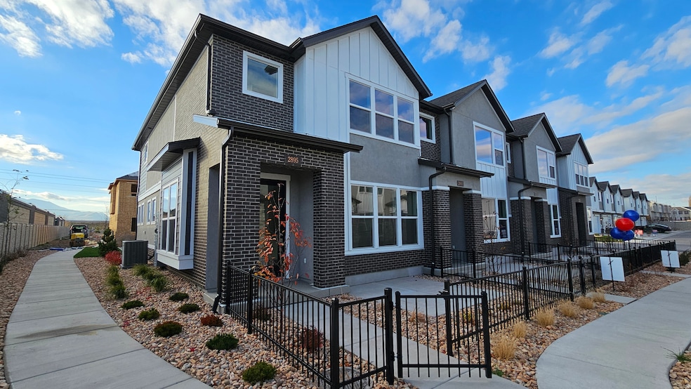 2895 S Malcolm Place unit 8, West Valley City, UT 84128 - photo 1