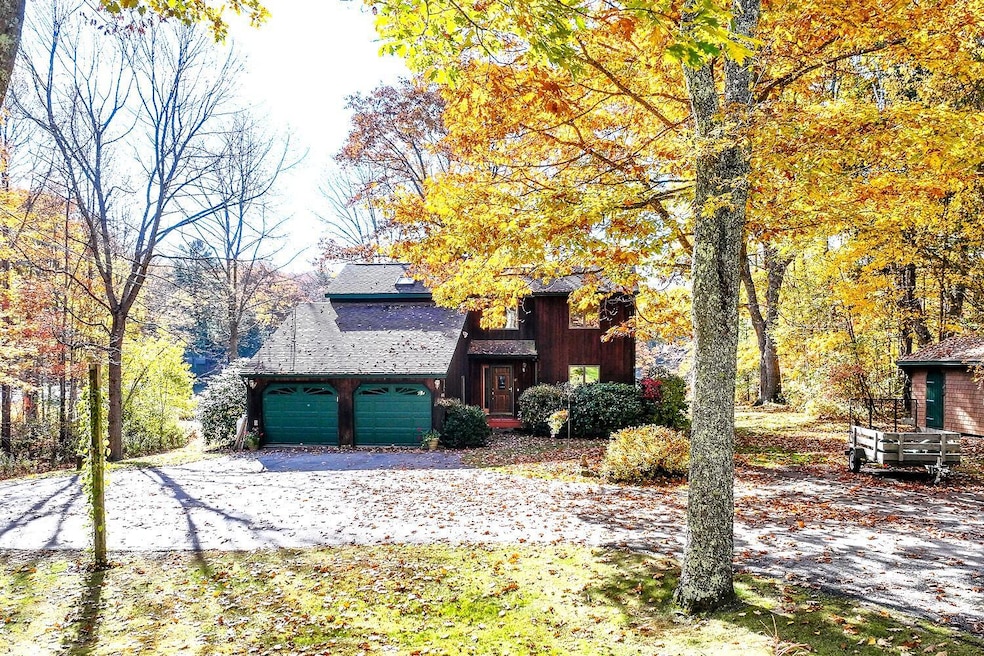 Sold $975,000 • Co-Listing Agent