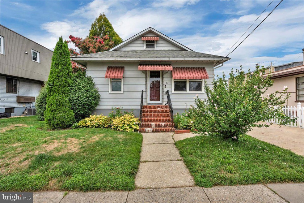 10 S Chestnut Ave, Maple Shade, NJ 08052 - photo 1