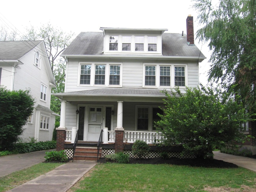 249 Reynolds St, Kingston, PA 18704 - photo 1