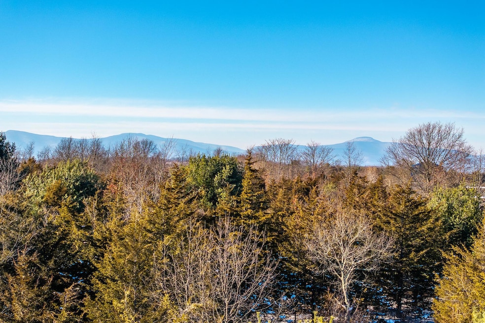 33 Vosburgh Rd, Red Hook, NY 12571 - photo 1