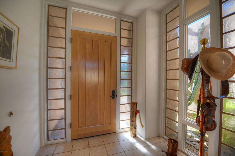 7577 E Club Villa Cir, Scottsdale, AZ 85266 - photo 1