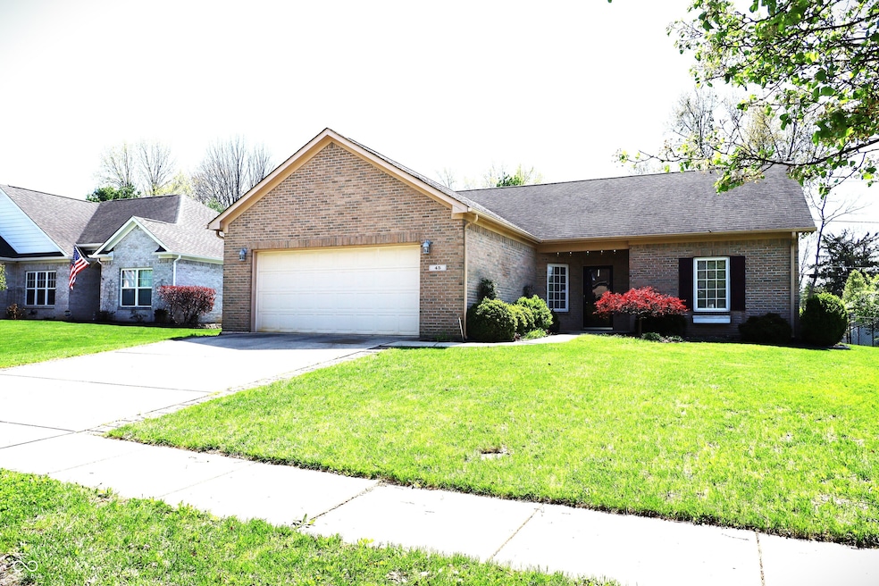 45 Golden Tree Ln, Indianapolis, IN 46227 - photo 1