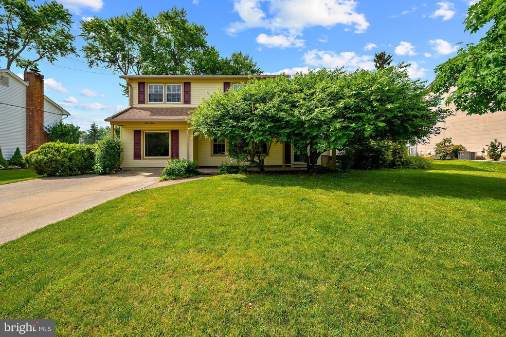 912 Cropwell Rd, Cherry Hill, NJ 08003 - photo 1