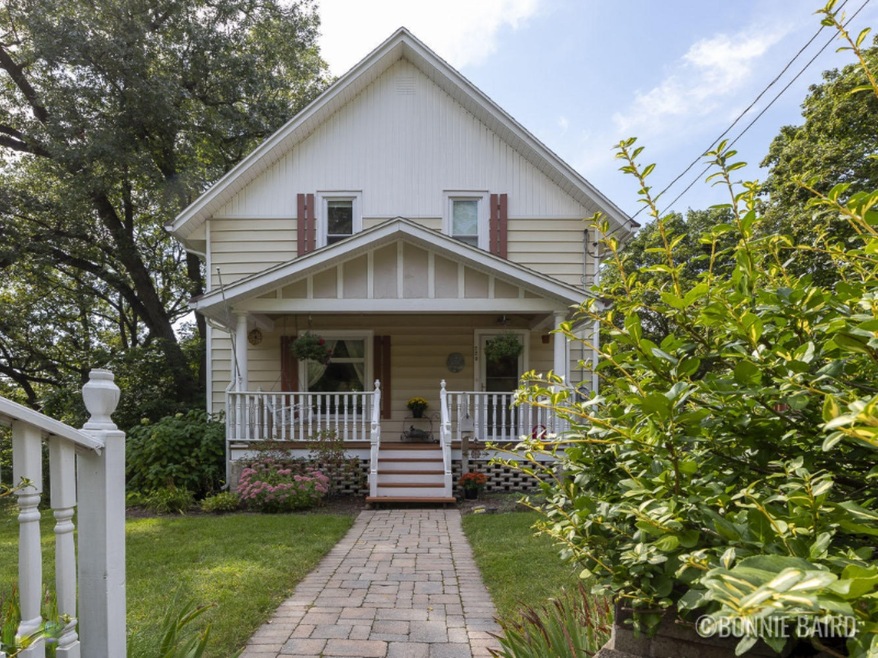 220 N Division St, Lowell, MI 49331 - photo 1