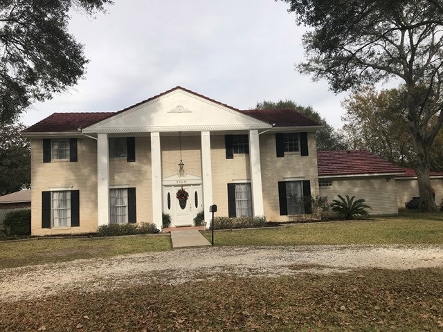 9305 Antonia St, Needville, TX 77461 - photo 1