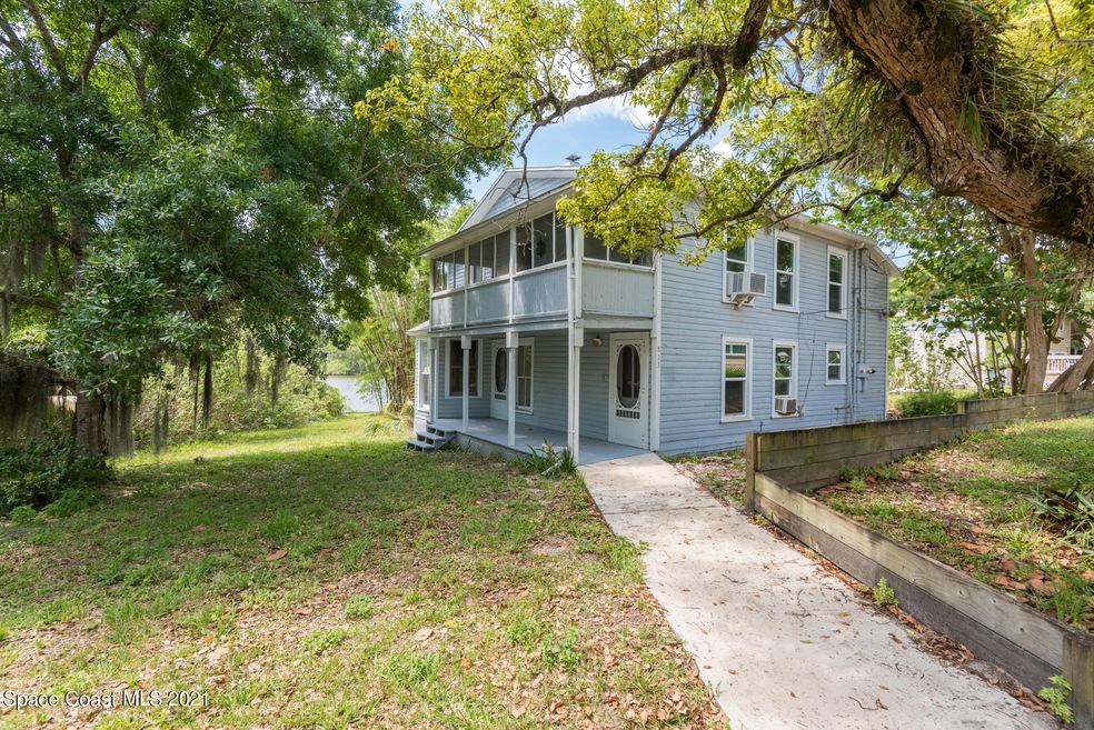 SKIBERG-ROMERO-819 E MELBOURNE AVE (57)-