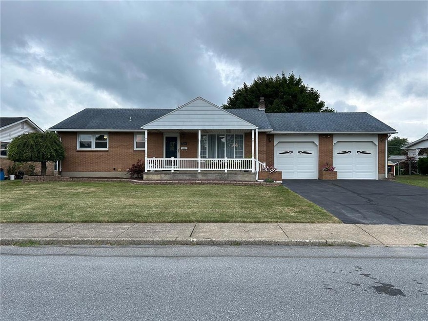 3201 N 4th St, Whitehall, PA 18052 - photo 1