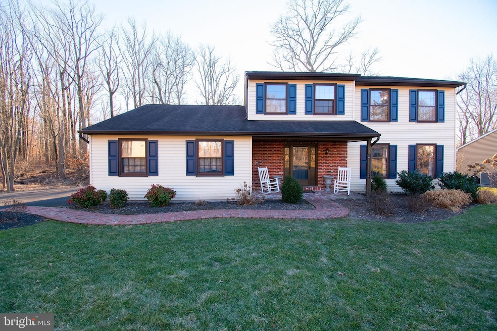 120 Vista Dr, Warminster, PA 18974 - photo 1