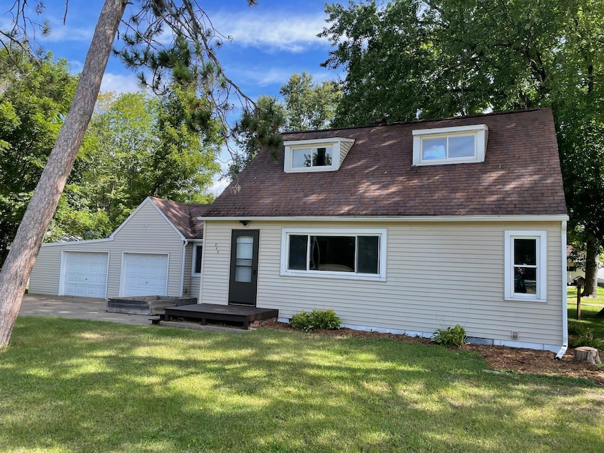 844 Broadway St N, Menomonie, WI 54751 - photo 1
